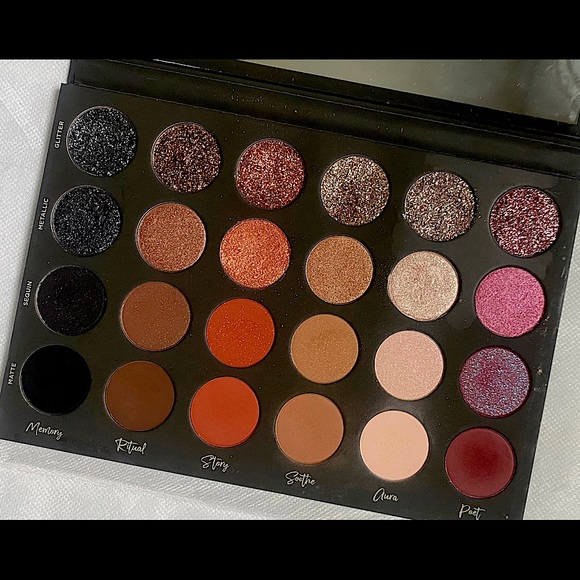 Tati Beauty Other - *Tati Beauty* Textured Neutrals Vol. 1 Palette